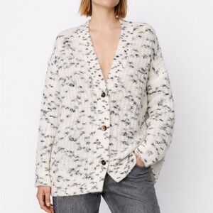 BLANKNYC Speckled Bouclé Oversized Button-Up Cardigan Sweater Ivory Black NWT